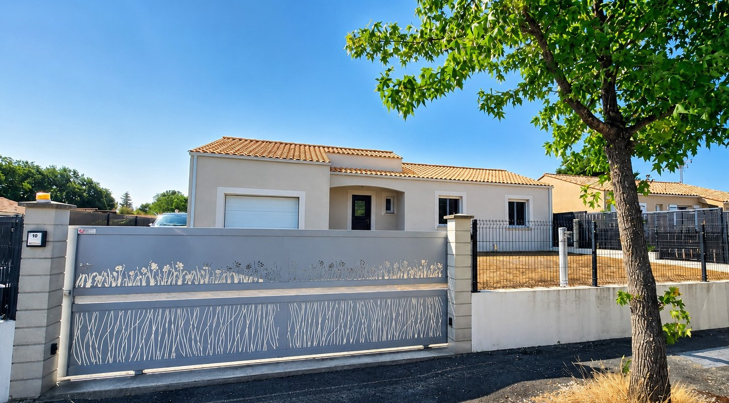 Maison plain pied 3 belles chambres proche de ST FLORENT DES